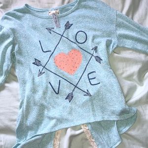 cute quarter sleeve shirt